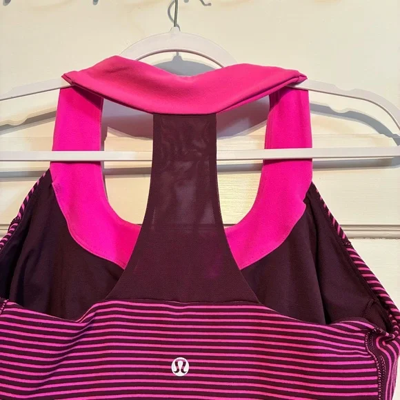 Lululemon Striped Women's Yoga Racerback Scoop Neck Tank Top** - Picture 5 of 11